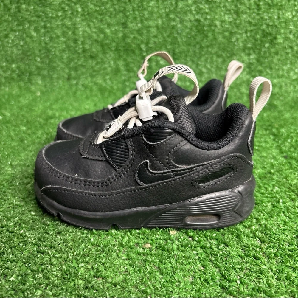 Toddler's Nike Air Max 90 Toggle Black/Black-White-Black‎ Sz 6C (CV0065 001)